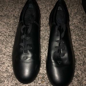 Tap shoes